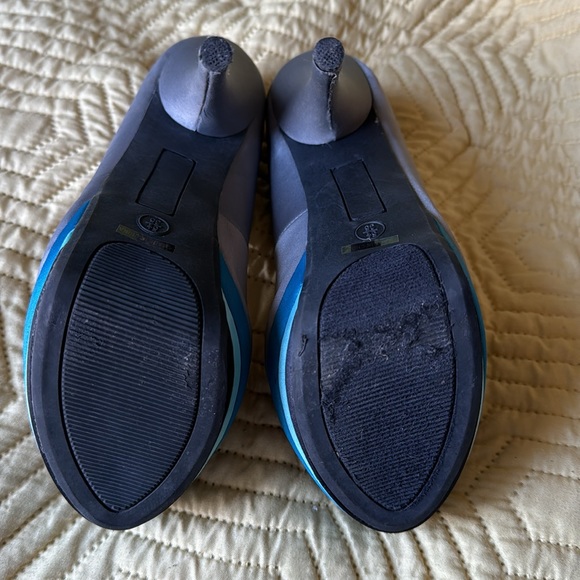 Just Fab platform high heels, gray and blue size 5 1/2 - Picture 3 of 6
